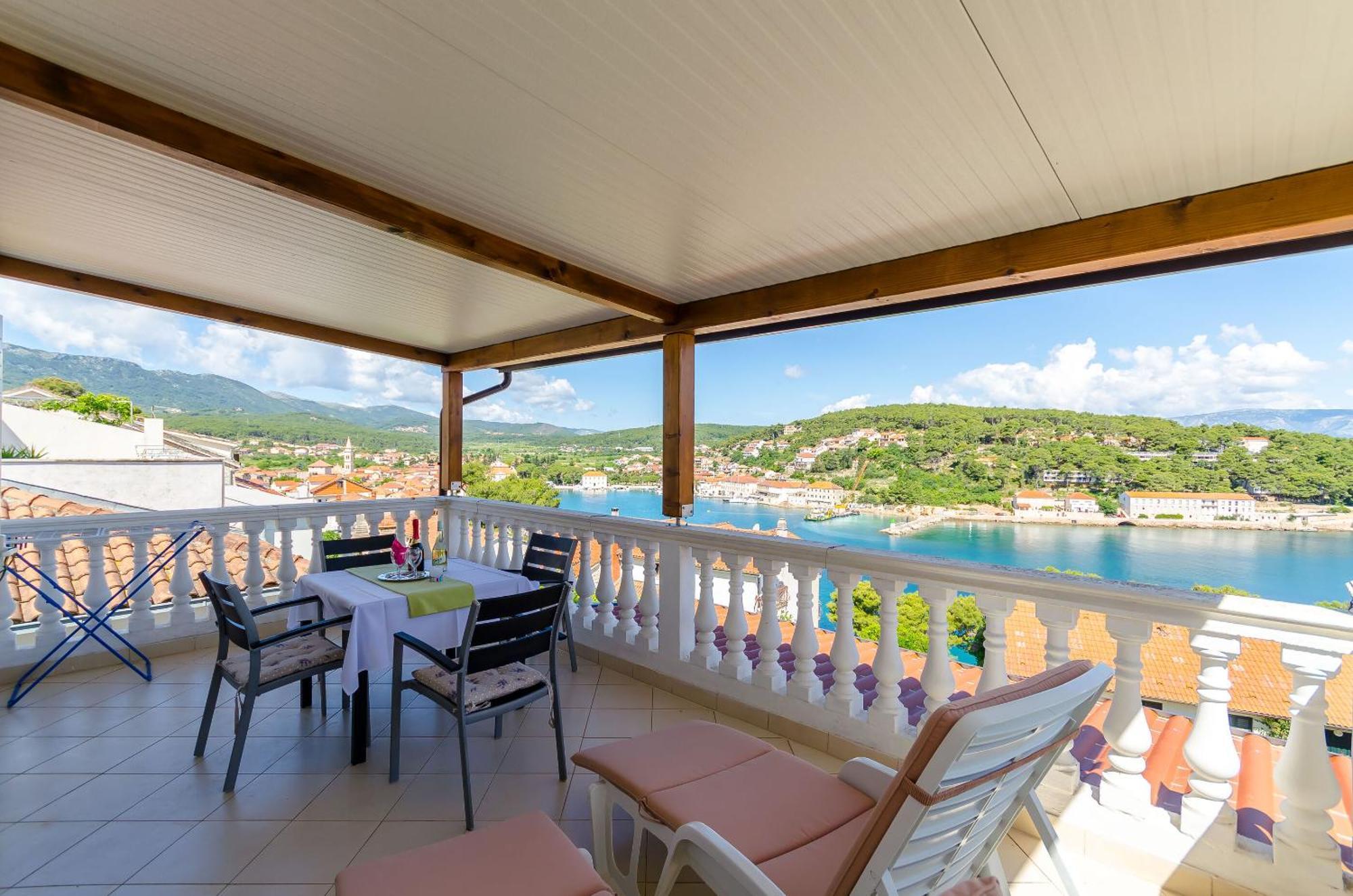 Apartments Jakov Jelsa  Dış mekan fotoğraf